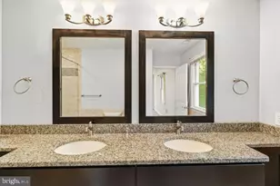 7860 Lakes End Ct, La Plata, MD 20646 - Photo 38