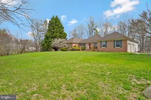 6024 Swanson Creek Ln, Hughesville, MD 20637 - Photo 4