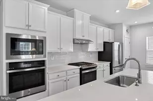 2650 Skeeter Ct, Waldorf, MD 20603 - Photo 6