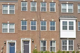 11521 Charlotte Bronte Ln, White Plains, MD 20695 - Photo 2