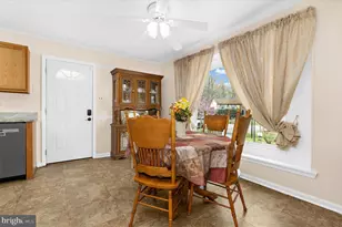 2450 Shawnee Ln, Waldorf, MD 20601 - Photo 4