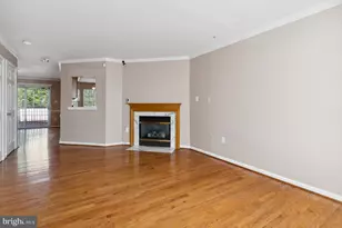 10763 Esprit Pl, White Plains, MD 20695 - Photo 4