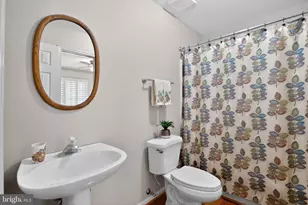 101 S Wiltshire Ct, La Plata, MD 20646 - Photo 16