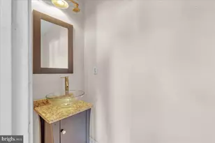 6016 Harbor Seal Ct, Waldorf, MD 20603 - Photo 22