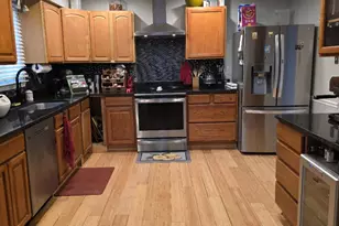 1113 E Patuxent Dr, La Plata, MD 20646 - Photo 6