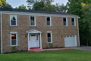 1113 E Patuxent Dr, La Plata, MD 20646 - Photo 1