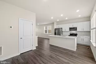 226 Soft Rush Ln, La Plata, MD 20646 - Photo 16