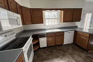 251 Heather Ct, La Plata, MD 20646 - Photo 4