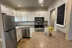 327 St Marys Ave, La Plata, MD 20646 - Photo 4