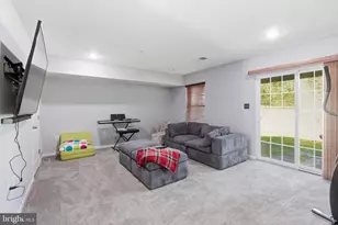 11466 Stockport Pl, White Plains, MD 20695 - Photo 6