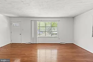 8400 Warren Dr, Pomfret, MD 20675 - Photo 4