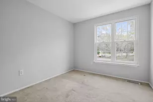 2587 Robinson Pl, Waldorf, MD 20602 - Photo 10