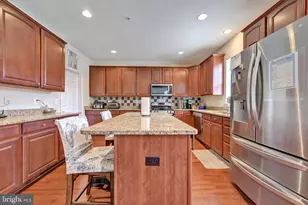 11710 Henryetta Ct, Waldorf, MD 20602 - Photo 36