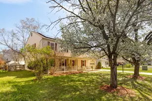 3715 Pecan Ct, Waldorf, MD 20602 - Photo 2