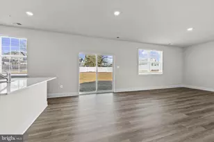 184 Wood Walk Ave, La Plata, MD 20646 - Photo 8