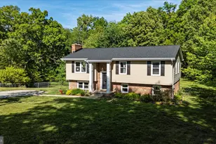 10242 Charles St, La Plata, MD 20646 - Photo 48