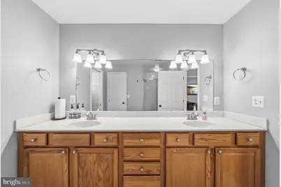 907 Hickory Circle, La Plata, MD 20646 - Photo 8