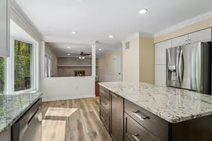 8600 Valley Dr, Waldorf, MD 20603 - Photo 14