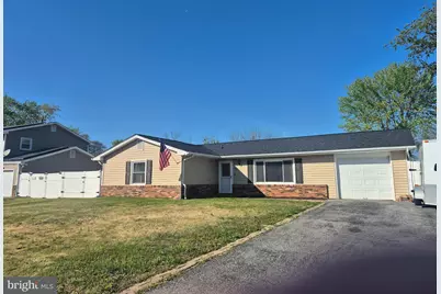 132 Garner Avenue, Waldorf, MD 20602 - Photo 2
