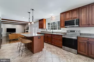 9212 Mimosa Dr, La Plata, MD 20646 - Photo 4