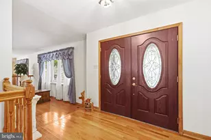 4465 Camelot Dr, Pomfret, MD 20675 - Photo 4