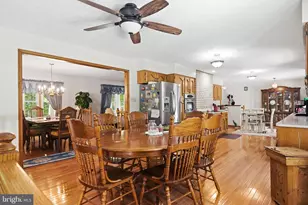 4465 Camelot Dr, Pomfret, MD 20675 - Photo 32