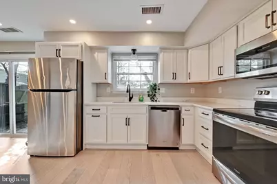 2581 Robinson Place, Waldorf, MD 20602 - Photo 14