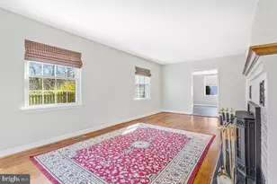 907 Charles St, La Plata, MD 20646 - Photo 6