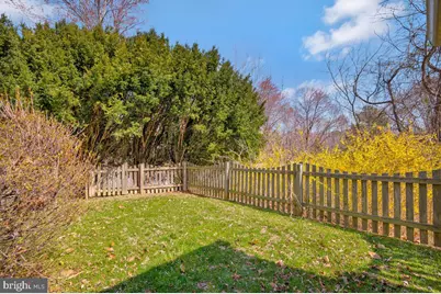 907 Charles Street, La Plata, MD 20646 - Photo 10