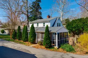 907 Charles St, La Plata, MD 20646 - Photo 1