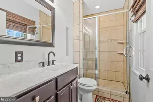 907 Charles St, La Plata, MD 20646 - Photo 12