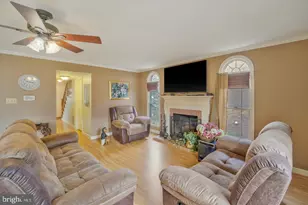 105 Huckleberry Dr, La Plata, MD 20646 - Photo 1