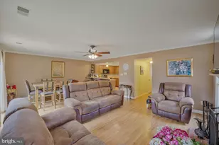 105 Huckleberry Dr, La Plata, MD 20646 - Photo 6