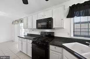 10325 Cassidy Ct, Waldorf, MD 20601 - Photo 12