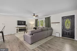5032 Gallant Green Rd, Waldorf, MD 20601 - Photo 4