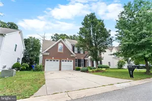 11976 Castle Pines Ln, Waldorf, MD 20602 - Photo 4