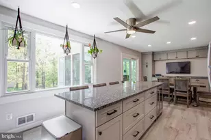 4692 Duley Dr, White Plains, MD 20695 - Photo 8