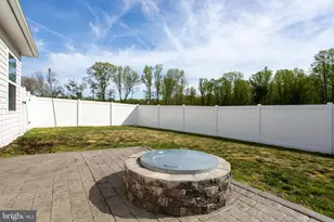 291 Forest Edge Ave, La Plata, MD 20646 - Photo 6