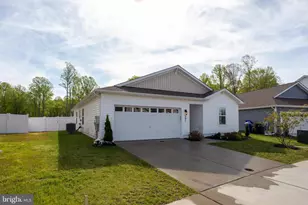 291 Forest Edge Ave, La Plata, MD 20646 - Photo 1