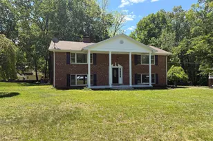 2711 Moran Dr, Waldorf, MD 20601 - Photo 1