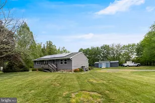 3499 Forest Dr, Waldorf, MD 20601 - Photo 2