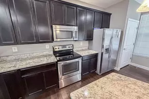 12 Charles Overlook Ln, La Plata, MD 20646 - Photo 8