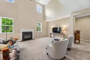 9777 Leighland Ct, Waldorf, MD 20603 - Photo 4