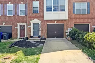 11405 Sandhurst Pl, White Plains, MD 20695 - Photo 2