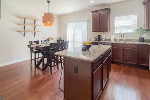 11405 Sandhurst Pl, White Plains, MD 20695 - Photo 10