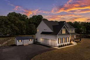 13722 Forbes Meadow Pl, Bryantown, MD 20617 - Photo 2
