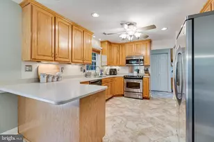 6302 Panda Ct, Waldorf, MD 20603 - Photo 4