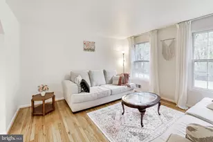 8709 Valley Dr, Waldorf, MD 20603 - Photo 8