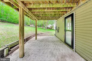 8709 Valley Dr, Waldorf, MD 20603 - Photo 36