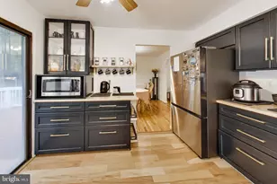 8709 Valley Dr, Waldorf, MD 20603 - Photo 14